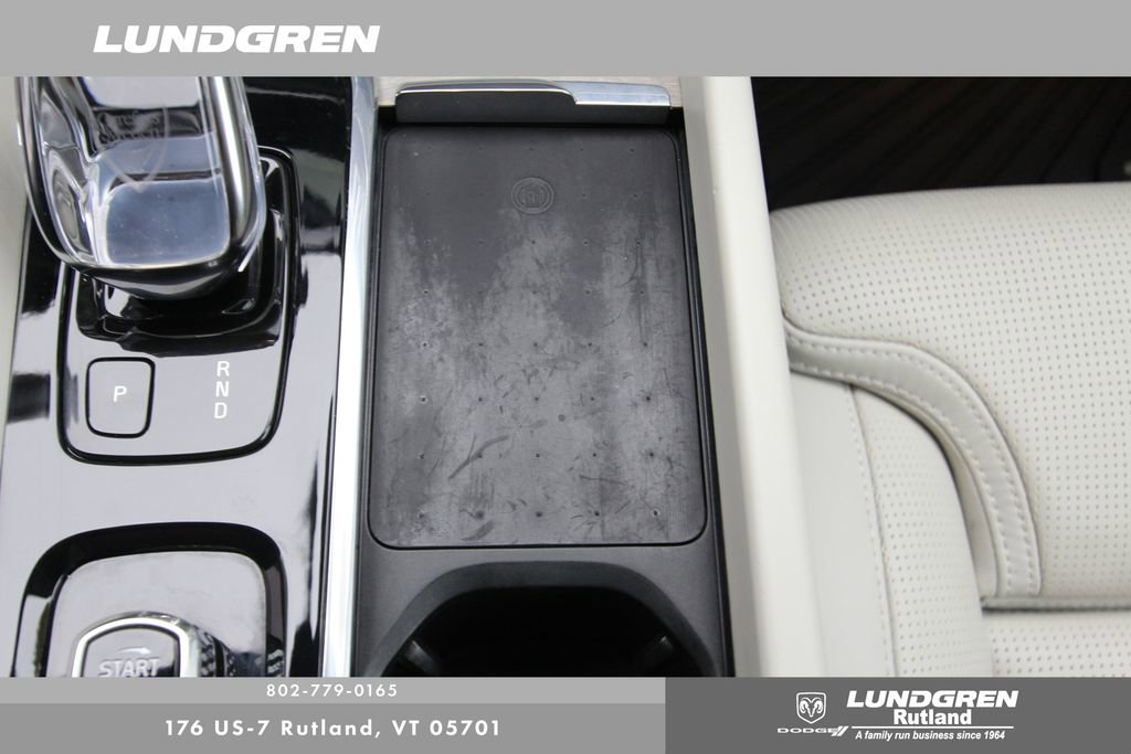 Used 2022 Volvo XC60 B6 Inscription w/ Advanced Package image 29