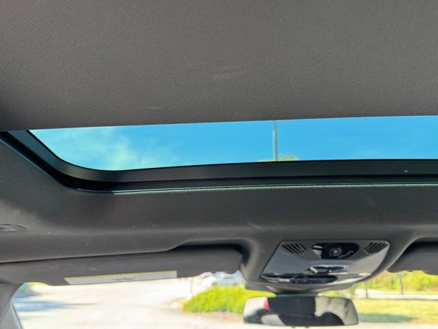 Certified 2025 BMW X2 xDrive28i w/ Premium Package image 12