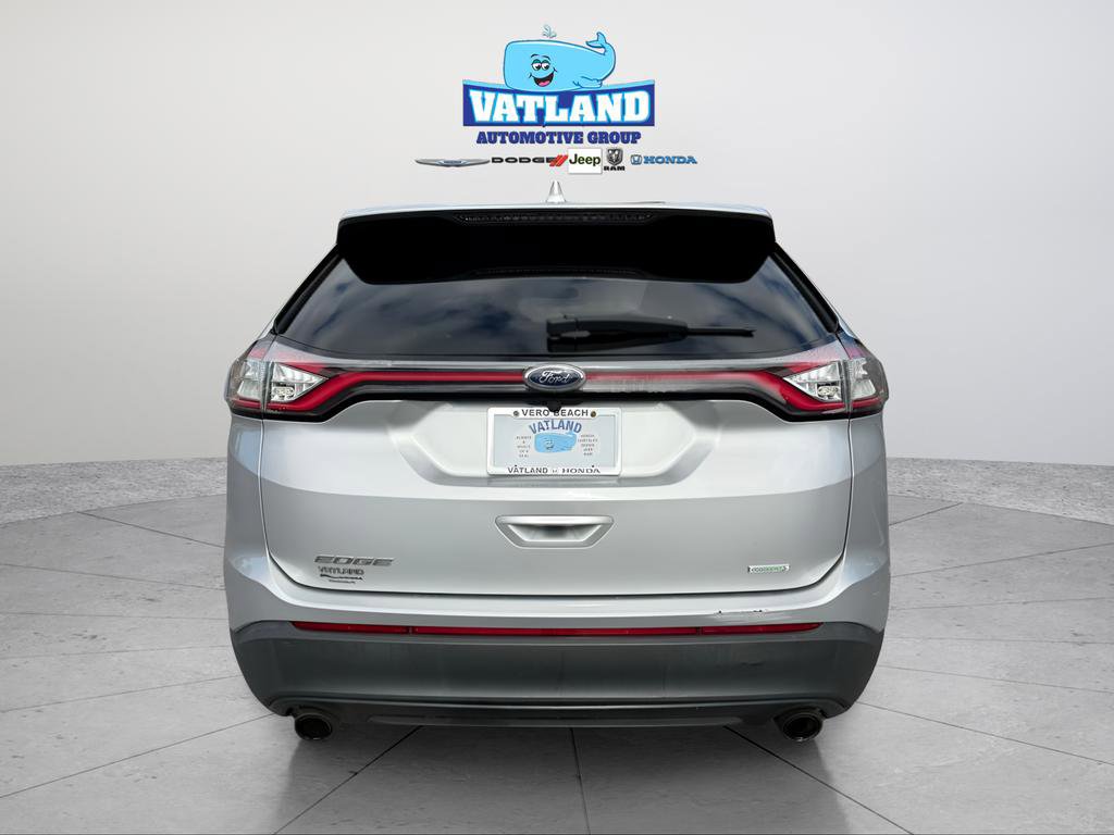 Used 2015 Ford Edge SE image 4