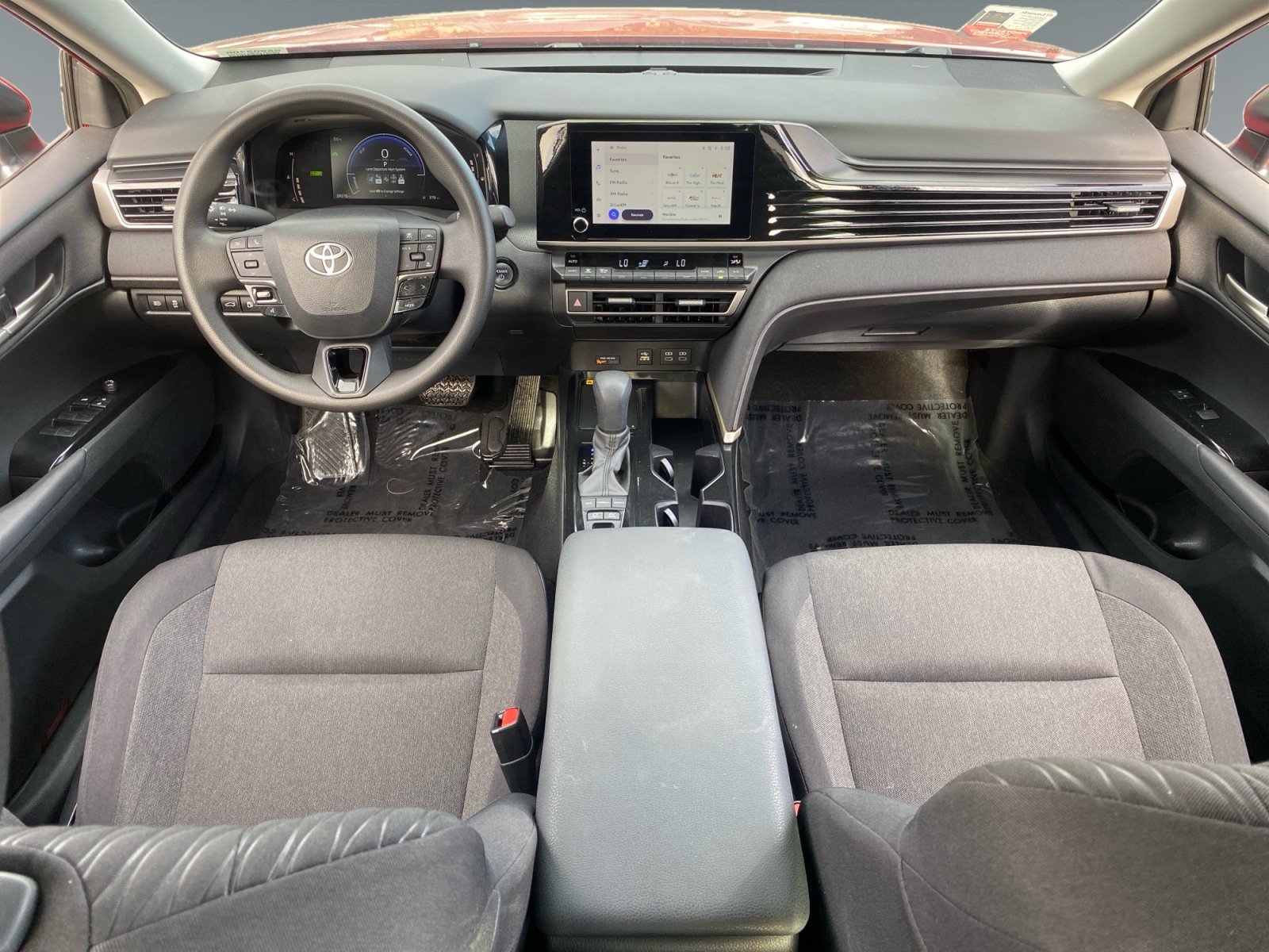 Used 2025 Toyota Camry LE FWD image 10
