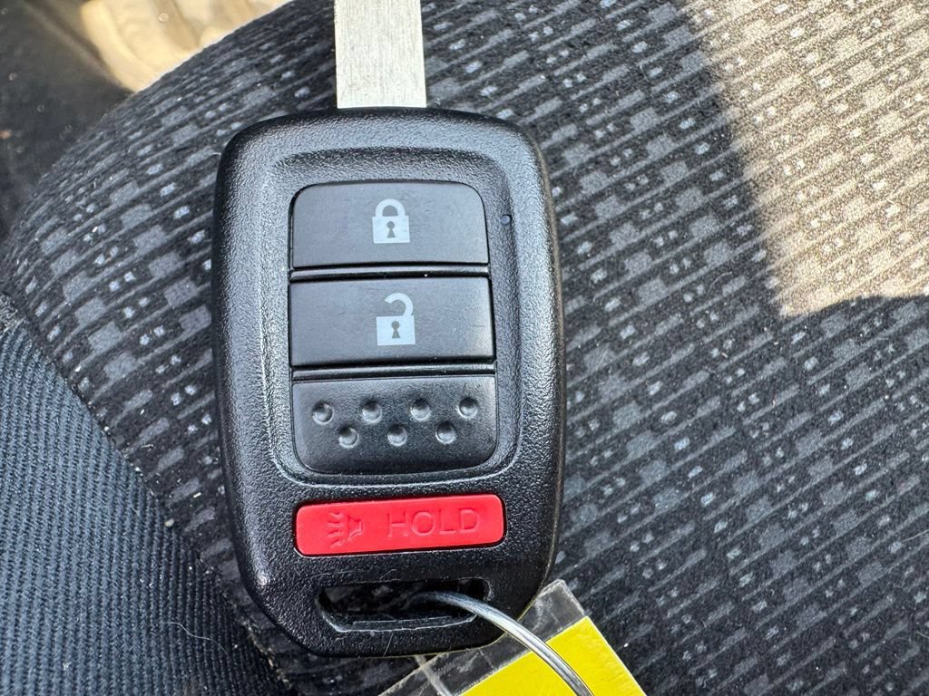 Used 2015 Honda Fit LX image 31