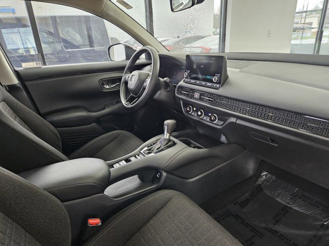 Used 2023 Honda HR-V LX image 13