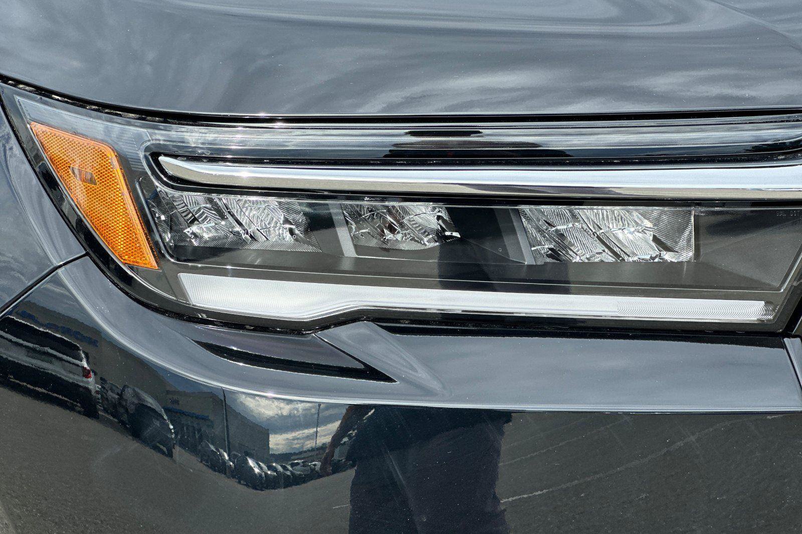 New 2026 Honda Pilot Touring image 33
