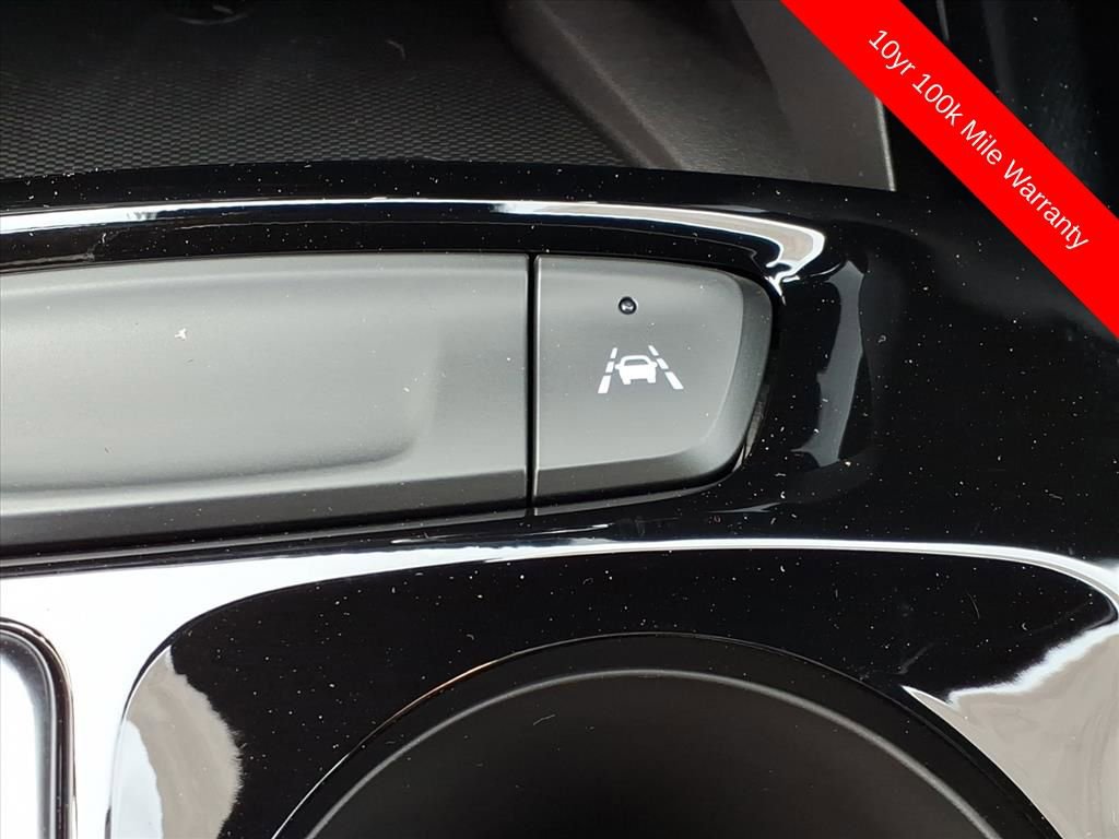 New 2026 Chevrolet Trax RS w/ Sunroof Package image 22