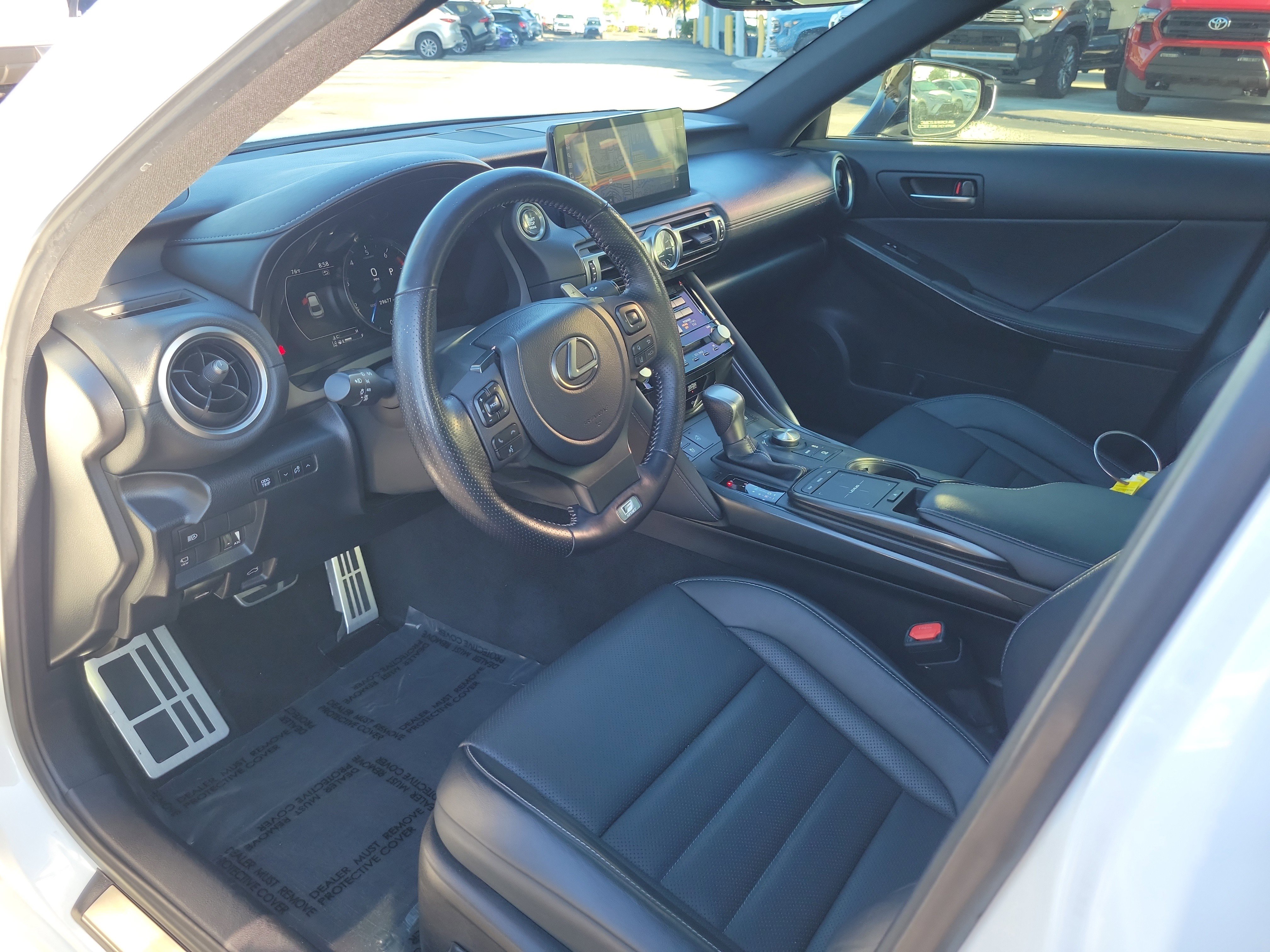 Used 2022 Lexus IS 350 F Sport image 10