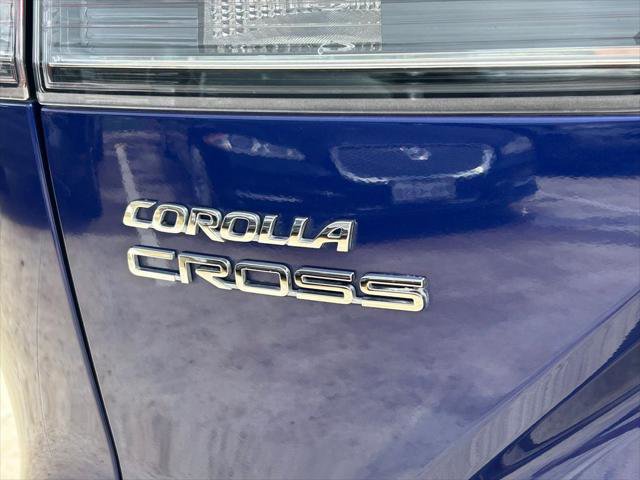 Certified 2025 Toyota Corolla Cross XLE w/ Convenience Package FWD image 13