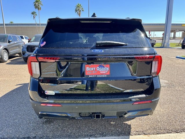 New 2026 Ford Explorer ST-Line image 6