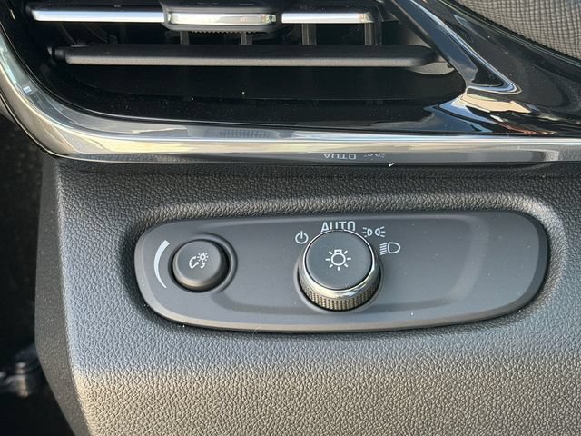 New 2026 Buick Envista Avenir FWD image 21
