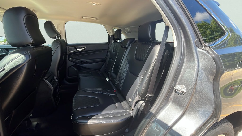 Used 2024 Ford Edge Titanium AWD/4WD image 16