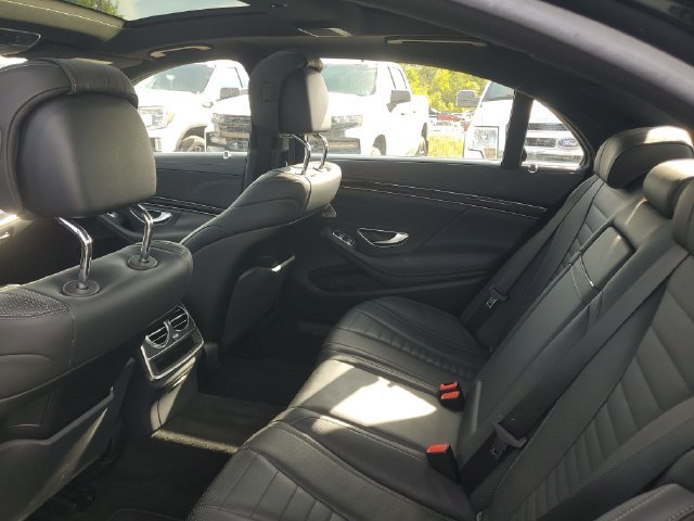 Used 2015 Mercedes-Benz S 550 Sedan image 8