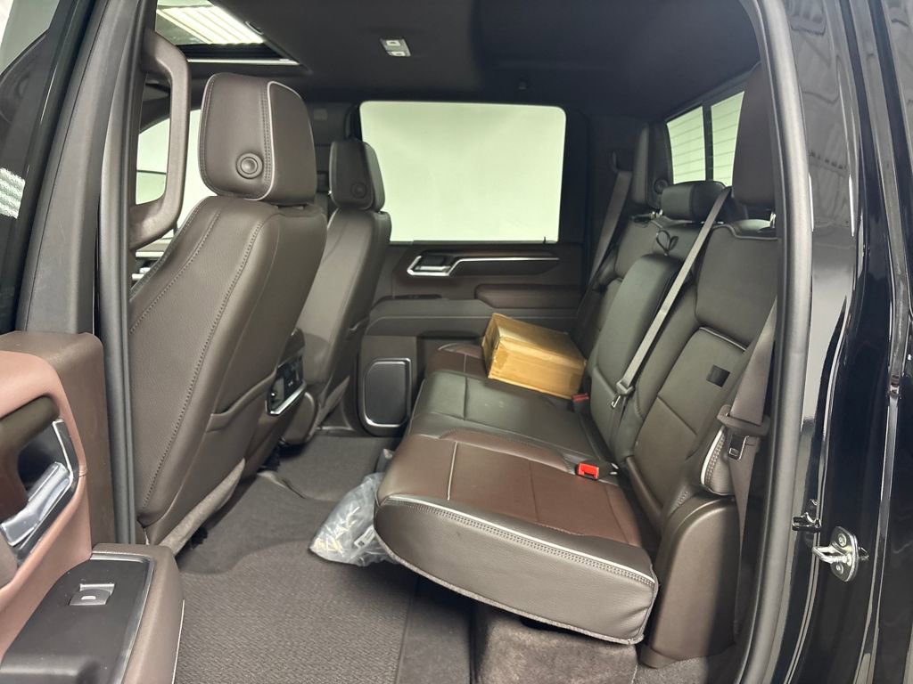 New 2026 GMC Sierra 2500 Denali w/ Denali Reserve Package image 31