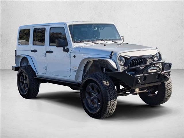 Used 2014 Jeep Wrangler Unlimited Sahara w/ Connectivity Group image 3