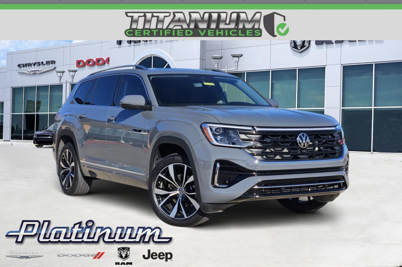 Used 2025 Volkswagen Atlas SEL Premium R-Line image 1