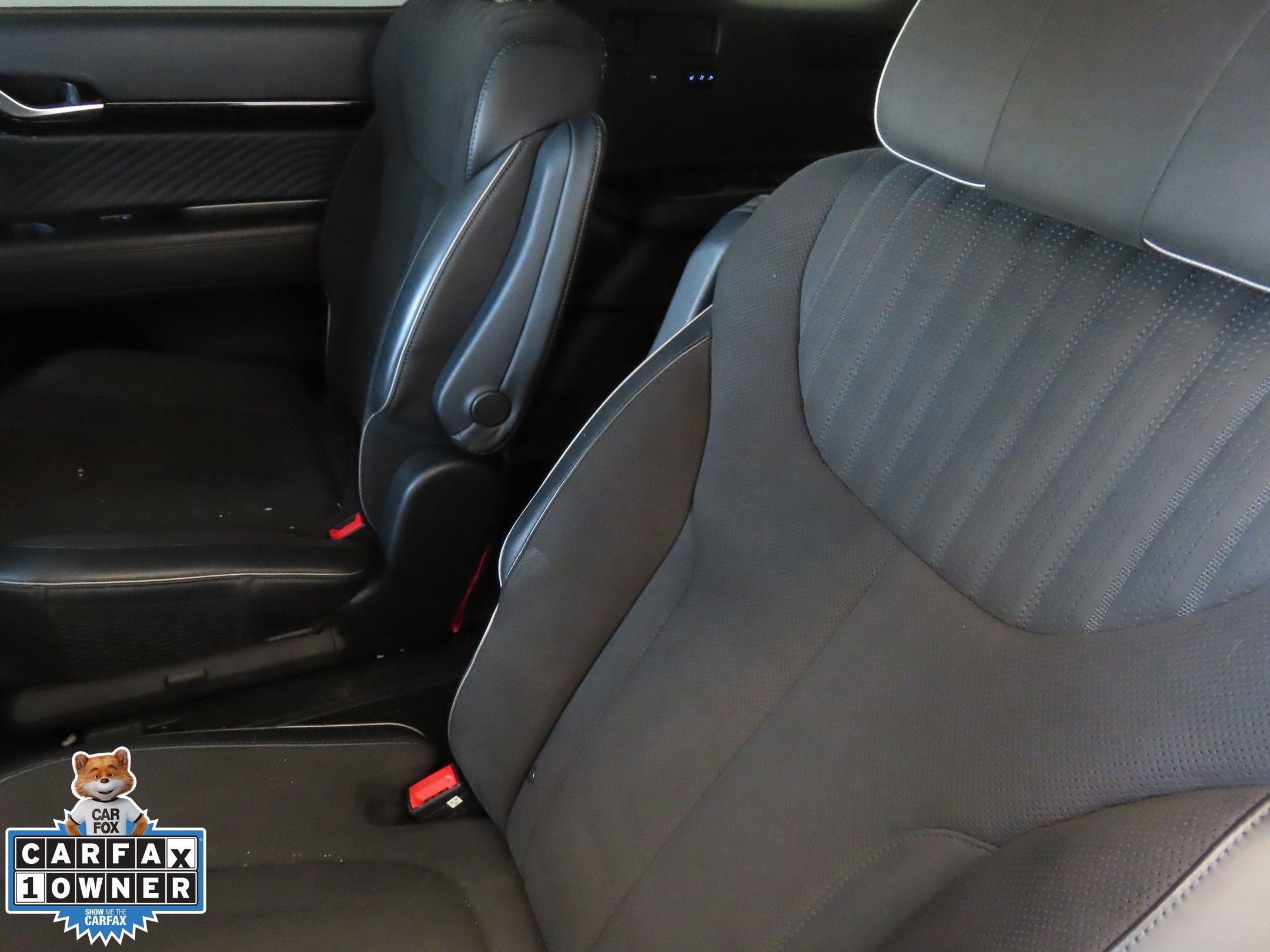 Used 2024 Hyundai Palisade Calligraphy image 25