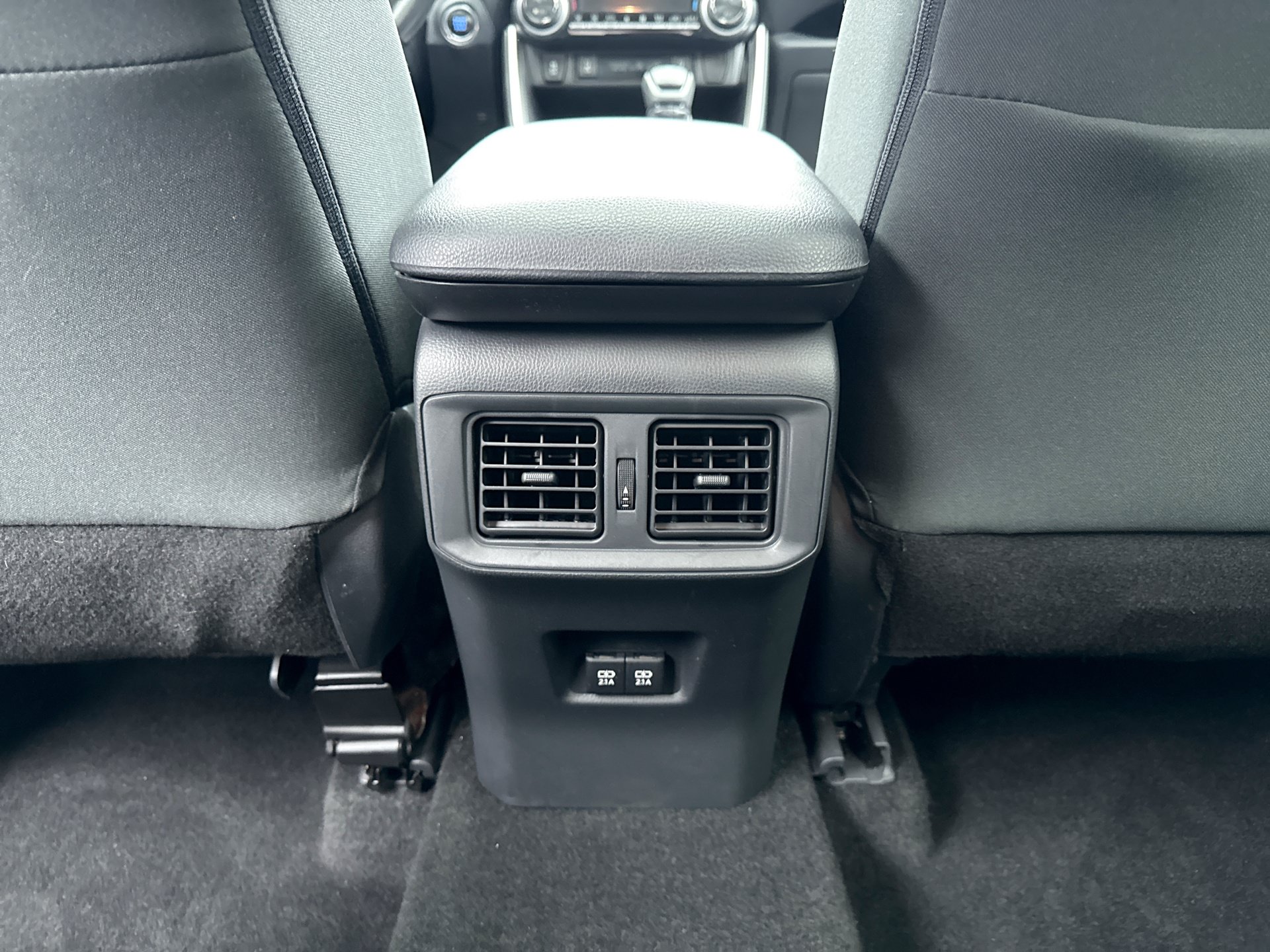 Used 2019 Toyota RAV4 XLE w/ Convenience Package AWD/4WD image 20