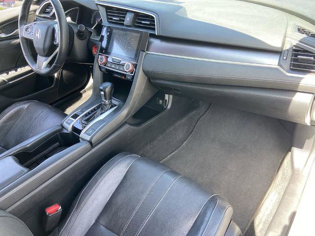 Used 2016 Honda Civic Touring image 25