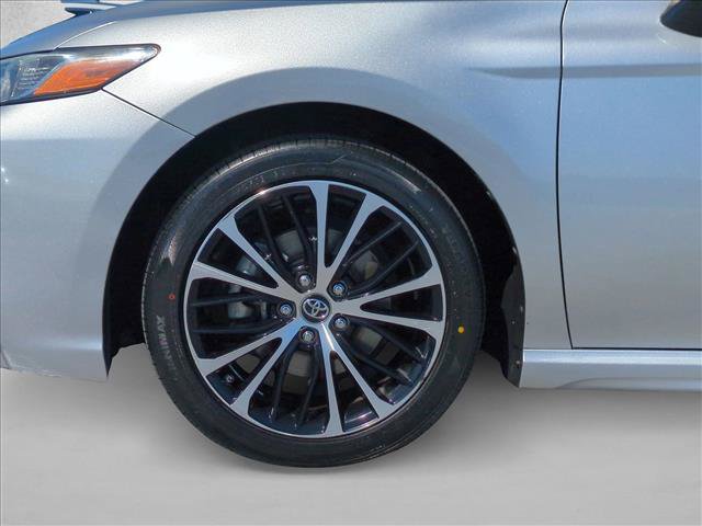 Used 2019 Toyota Camry SE FWD image 22