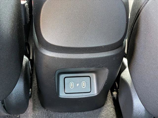 Used 2024 Hyundai Elantra SEL FWD image 18