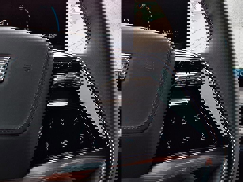 New 2026 Cadillac Vistiq Premium Luxury w/ LPO, Floor Liner Package image 25