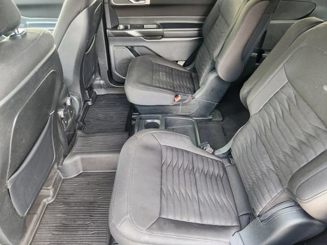Used 2020 Ford Explorer XLT RWD image 26