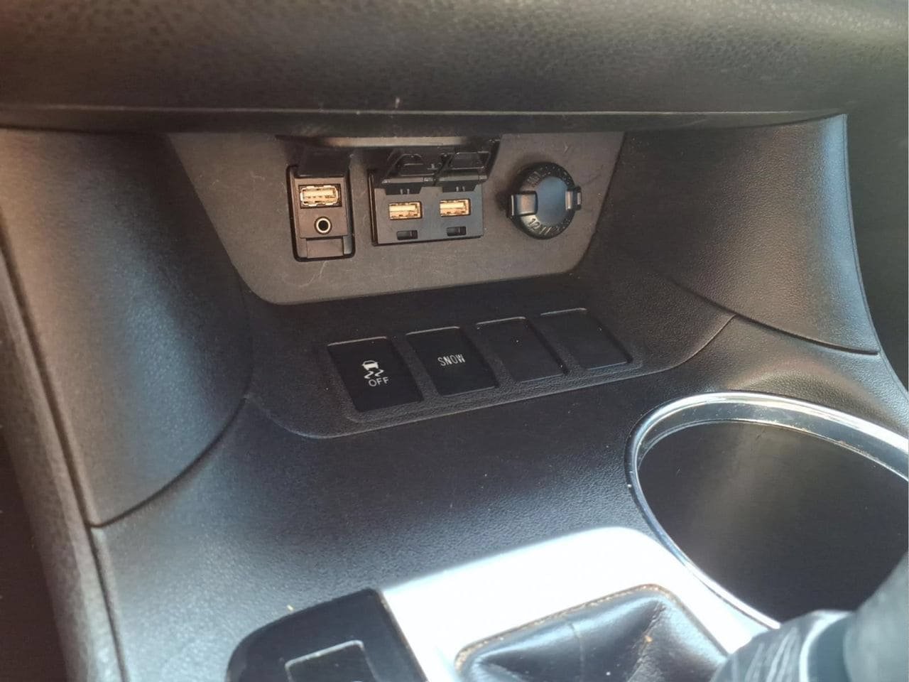 Used 2019 Toyota Highlander Plus FWD image 23