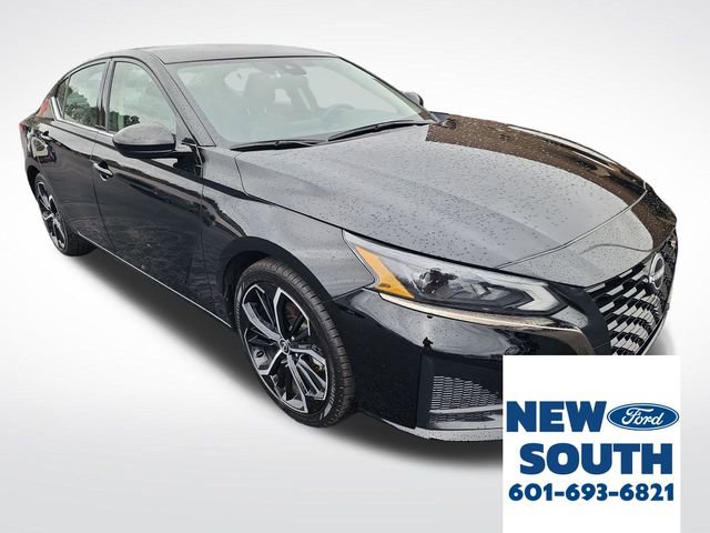 Used 2024 Nissan Altima 2.5 SR image 7