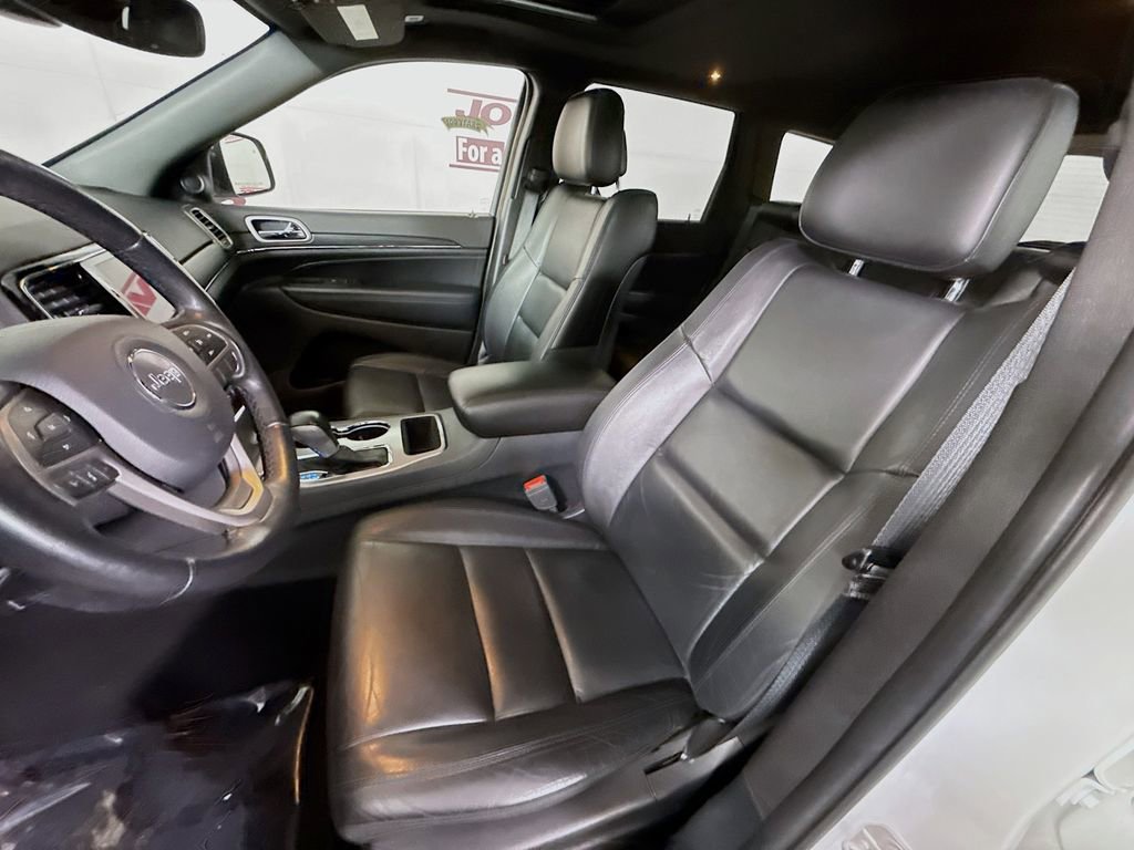 Used 2020 Jeep Grand Cherokee Limited image 27