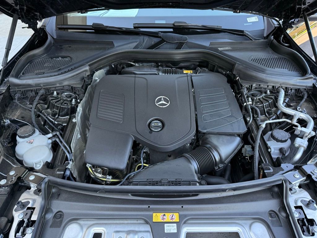 Certified 2026 Mercedes-Benz GLC 300 4MATIC image 14