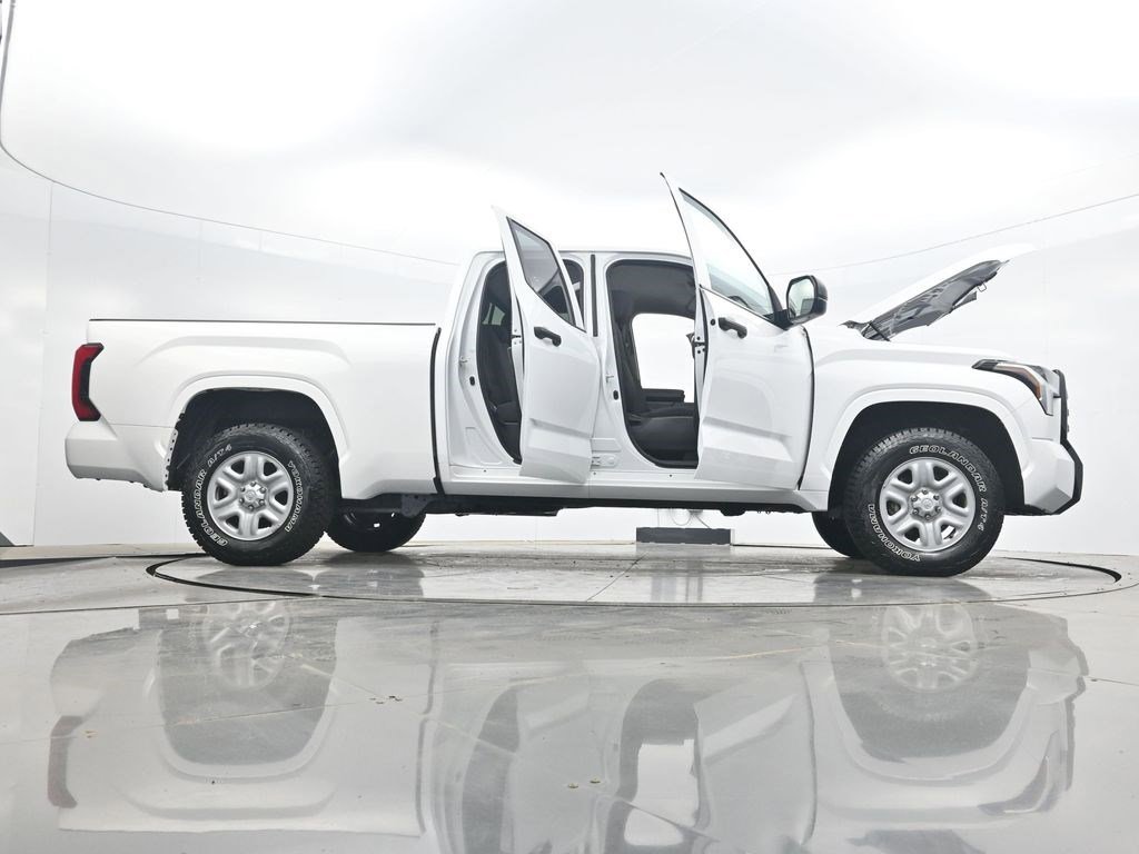 Used 2022 Toyota Tundra SR w/ SR Tow Package RWD image 36