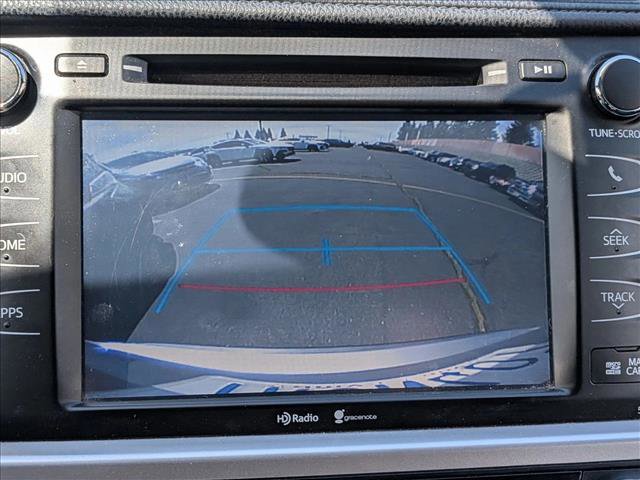 Used 2015 Toyota Highlander XLE AWD/4WD image 12
