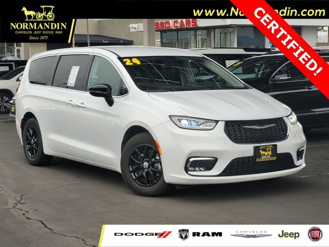 Certified 2024 Chrysler Pacifica Touring-L image 1