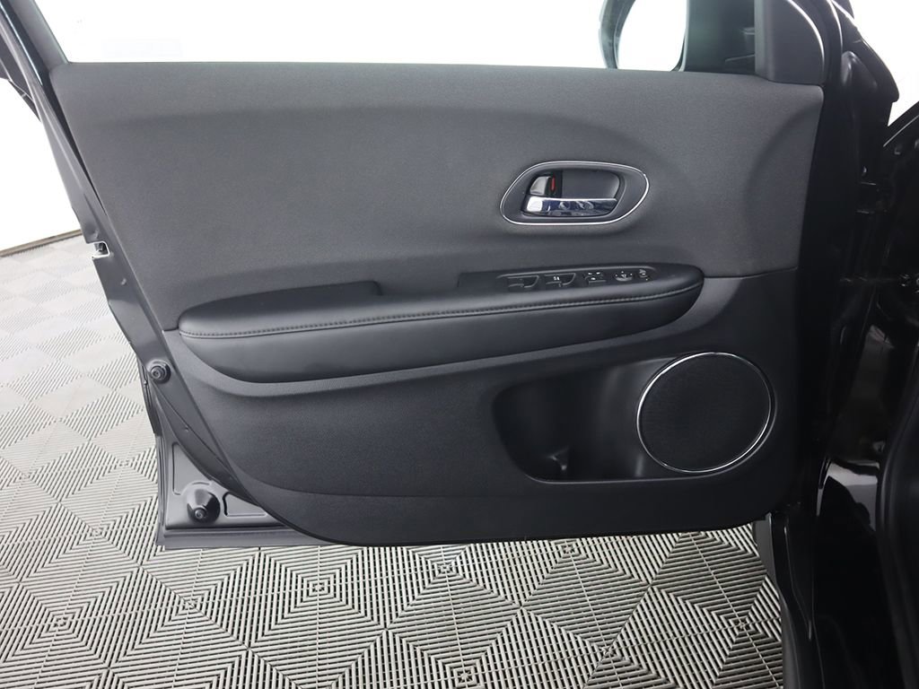 Used 2021 Honda HR-V EX image 23