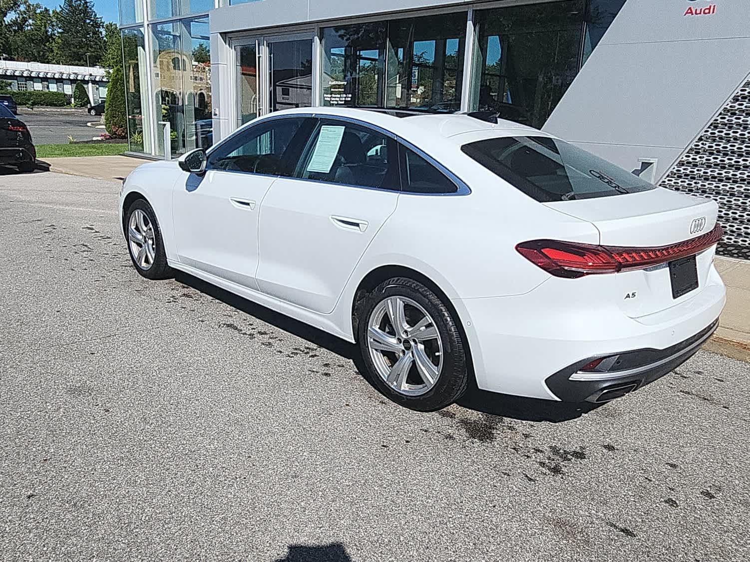 Used 2025 Audi A5 2.0T Premium w/ Convenience Package AWD/4WD image 8