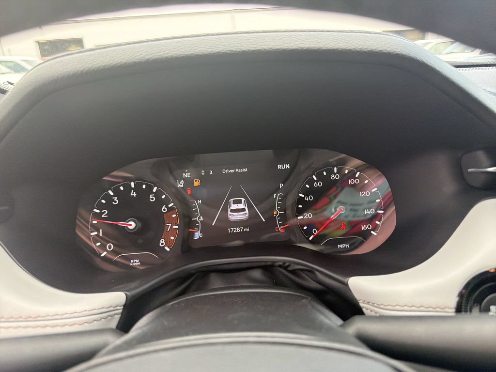 Used 2023 Jeep Compass Limited AWD/4WD image 22