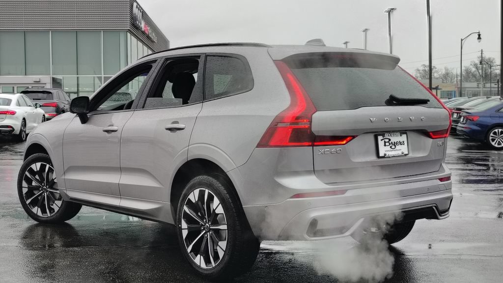New 2026 Volvo XC60 B5 Plus w/ Climate Package AWD/4WD image 4