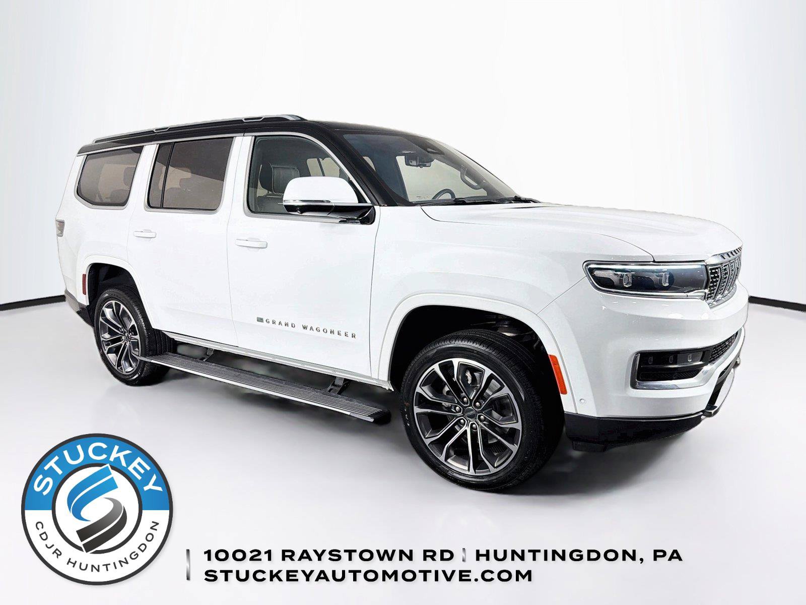 Used 2022 Jeep Grand Wagoneer Series III w/ HD Trailer Tow Package