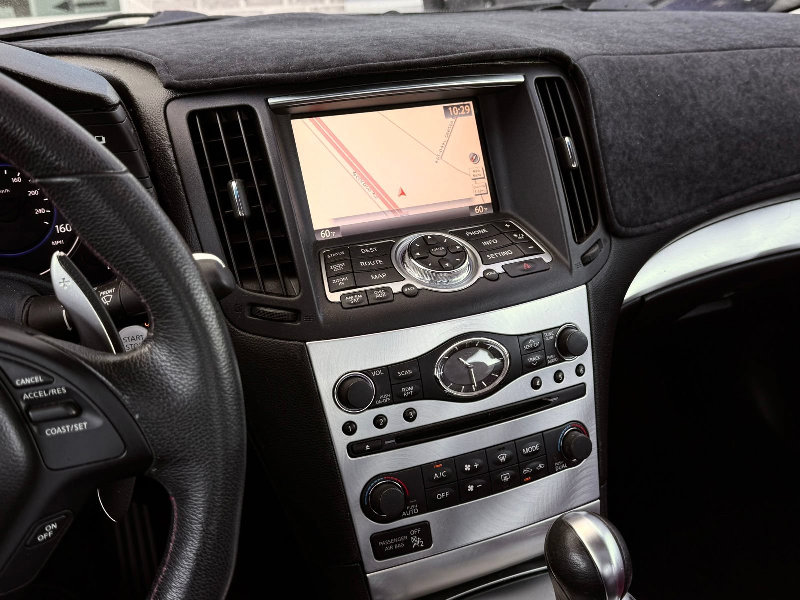 Used 2011 INFINITI G37 IPL RWD image 31