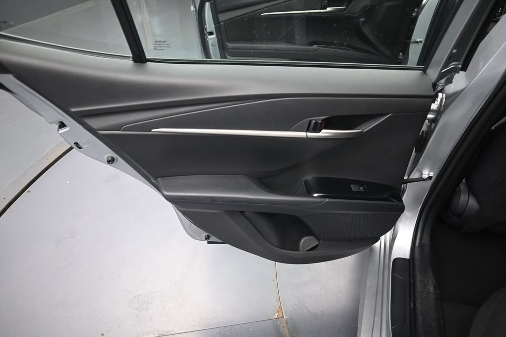 Used 2025 Toyota Camry LE FWD image 27
