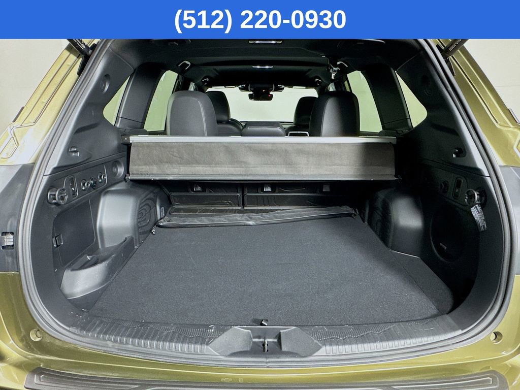 Certified 2025 Subaru Forester Limited image 32