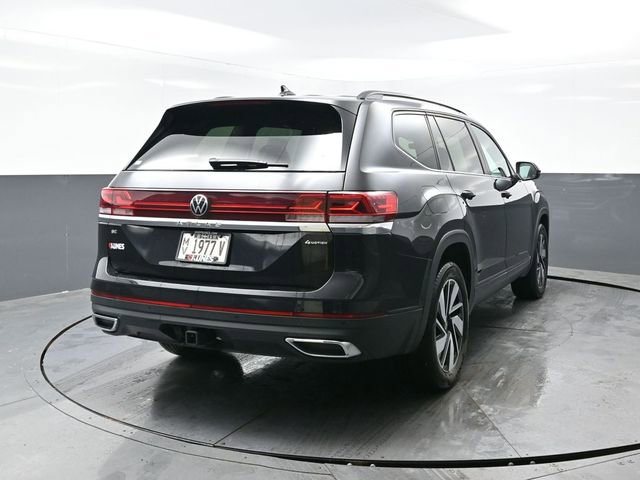 Used 2025 Volkswagen Atlas SE AWD/4WD image 10