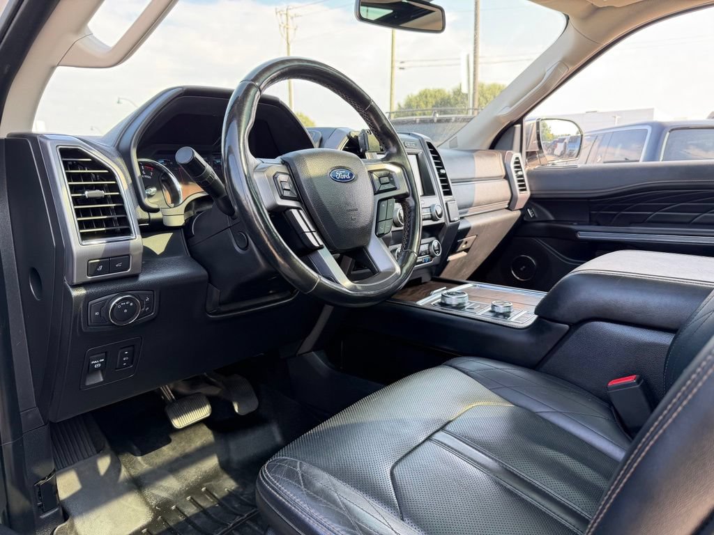 Used 2019 Ford Expedition Max Platinum AWD/4WD image 55
