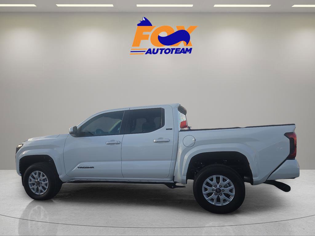 New 2026 Toyota Tacoma SR5 image 2