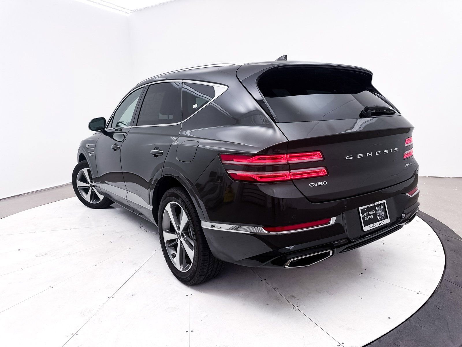 Used 2024 Genesis GV80 3.5T image 2