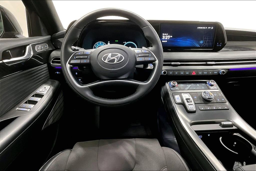 Used 2025 Hyundai Palisade Calligraphy image 7