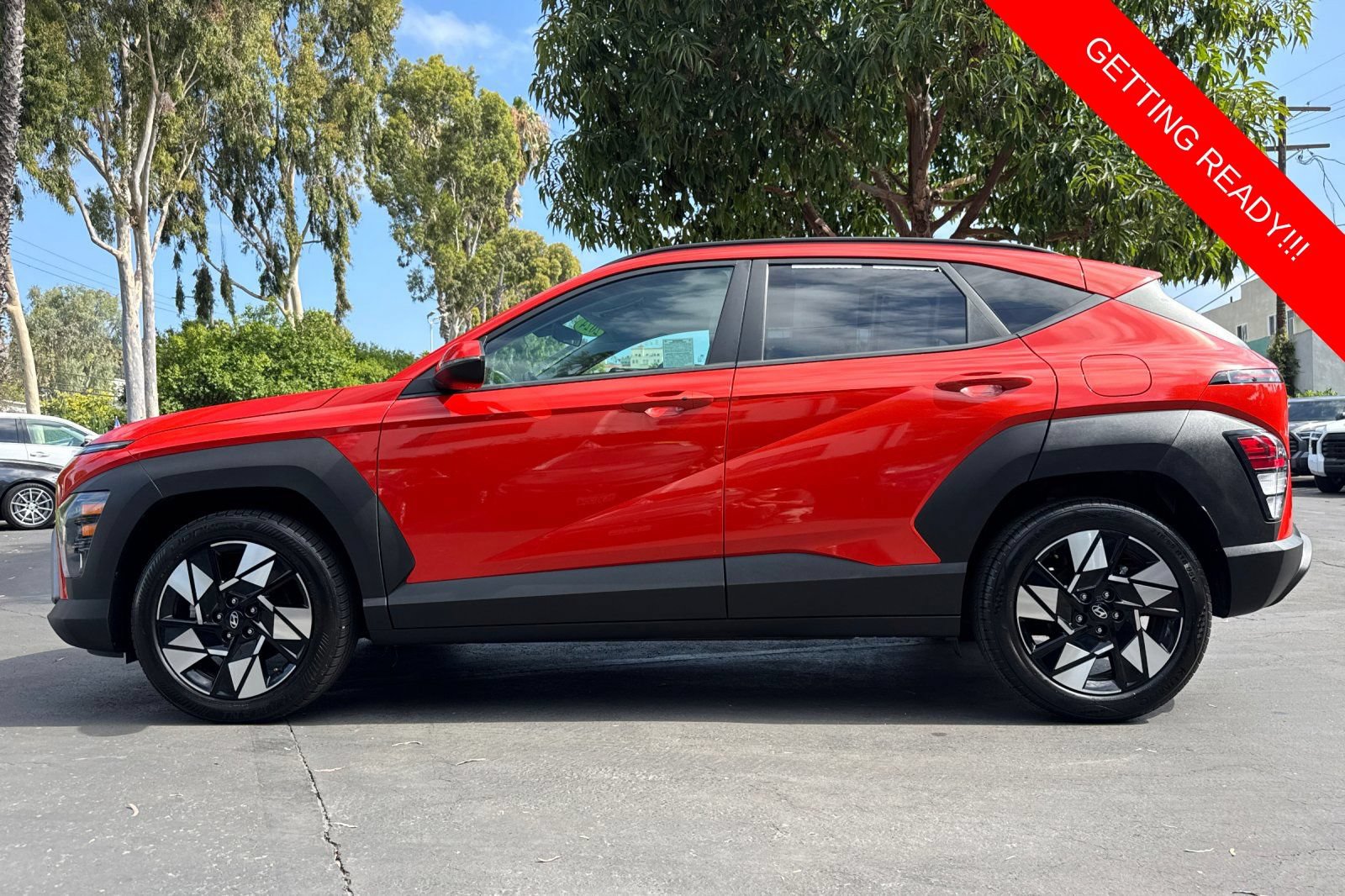 Used 2024 Hyundai Kona SEL FWD image 7
