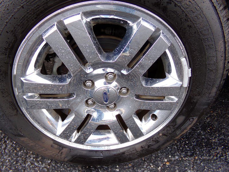 Used 2008 Ford Explorer Sport Trac Limited image 28