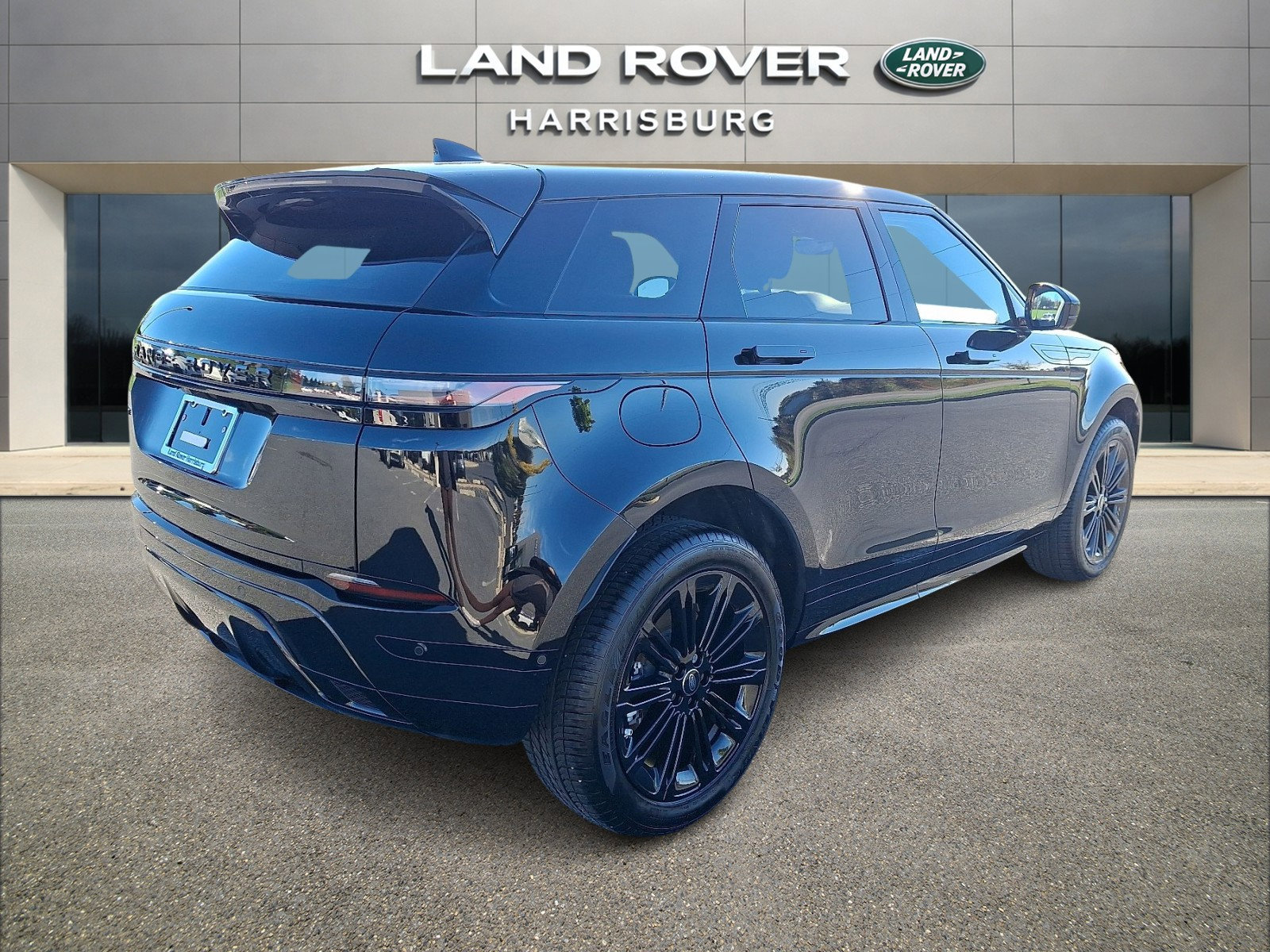 Used 2025 Land Rover Range Rover Evoque Dynamic SE image 4
