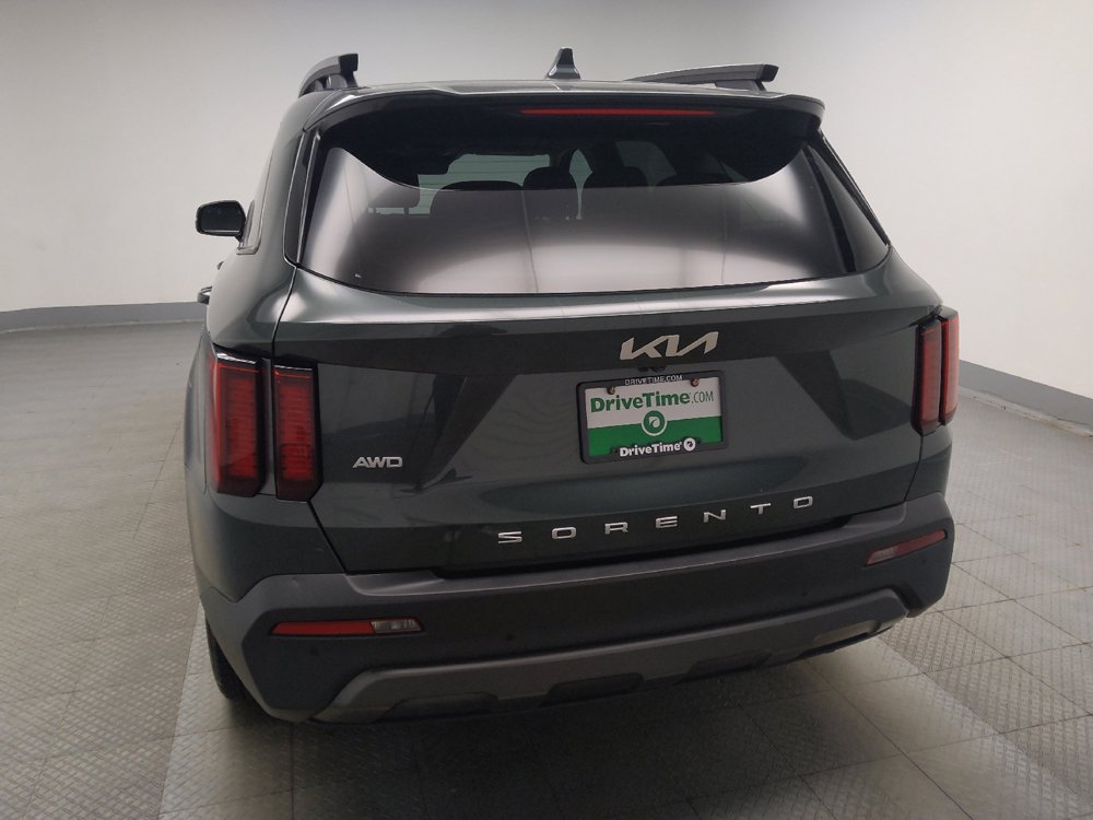 Used 2022 Kia Sorento S w/ Panoramic Sunroof Package AWD/4WD image 6