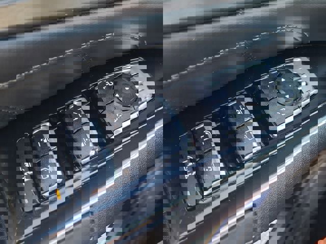 Used 2021 Kia Sorento SX image 31