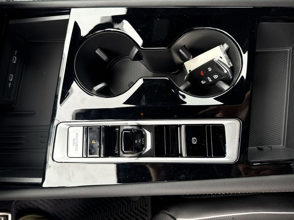 New 2026 Volkswagen Atlas Cross Sport SEL Premium R-Line image 38